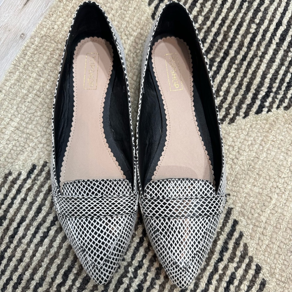 Topshop Loafers size 8.5